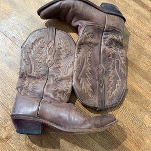 Old West Vintage Brown Cowboy Boots